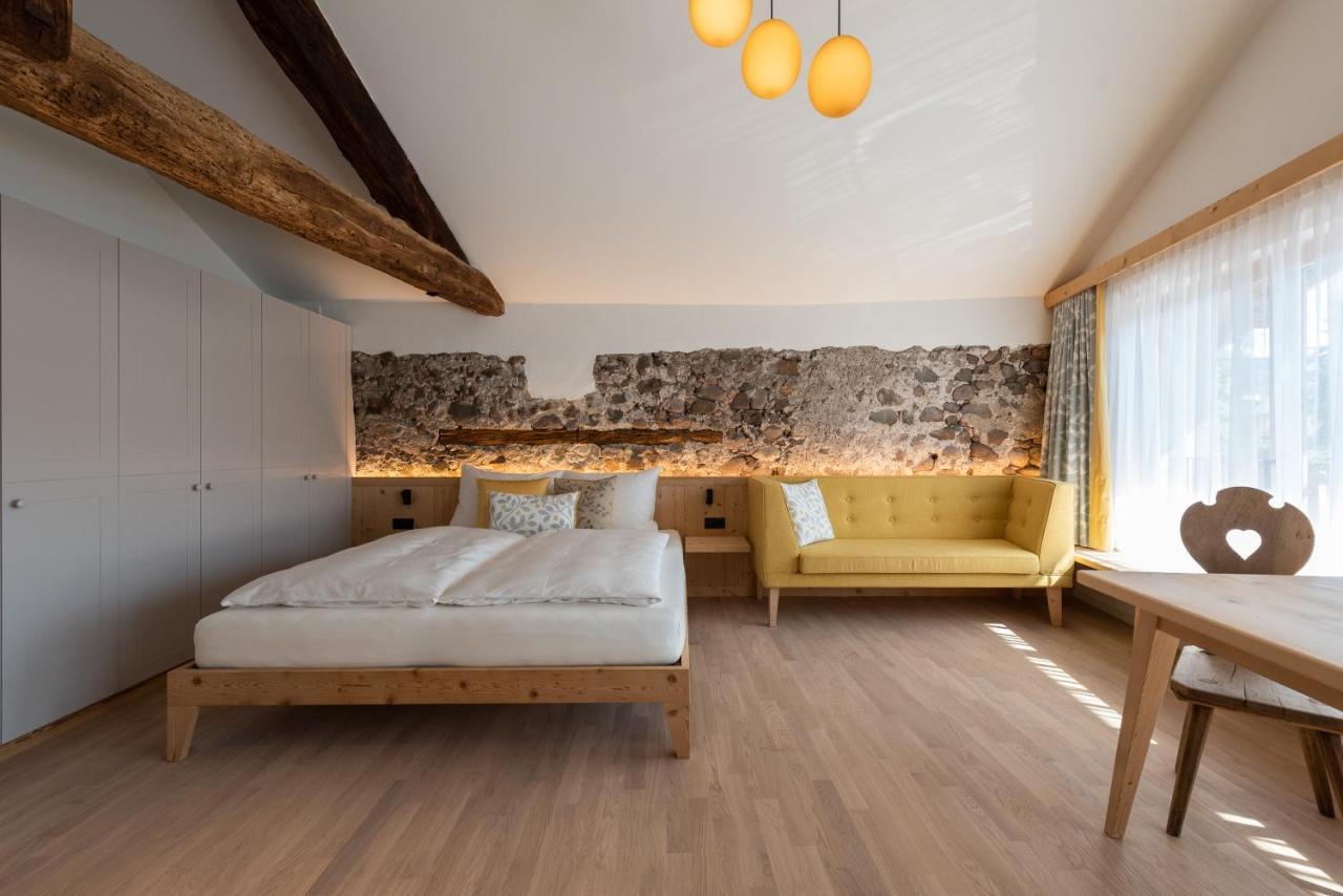 Weingut Schmid Oberrautner Apartment Suites ボルツァーノ エクステリア 写真